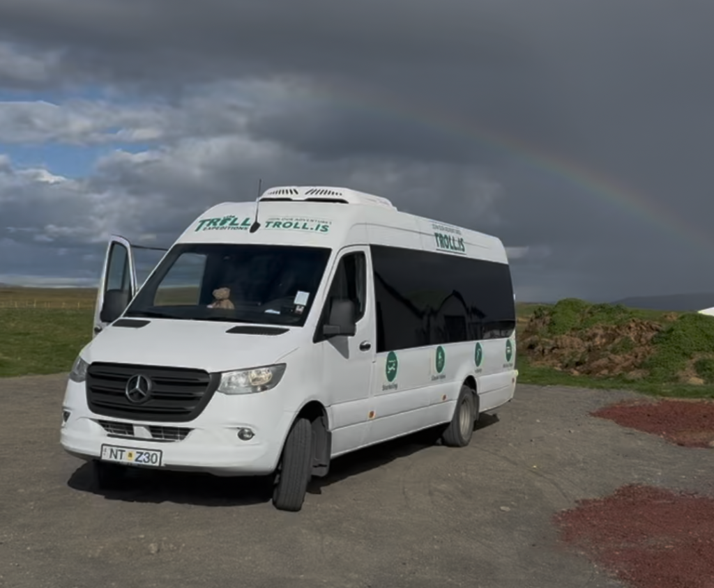 Tour bus at a popular Iceland attraction